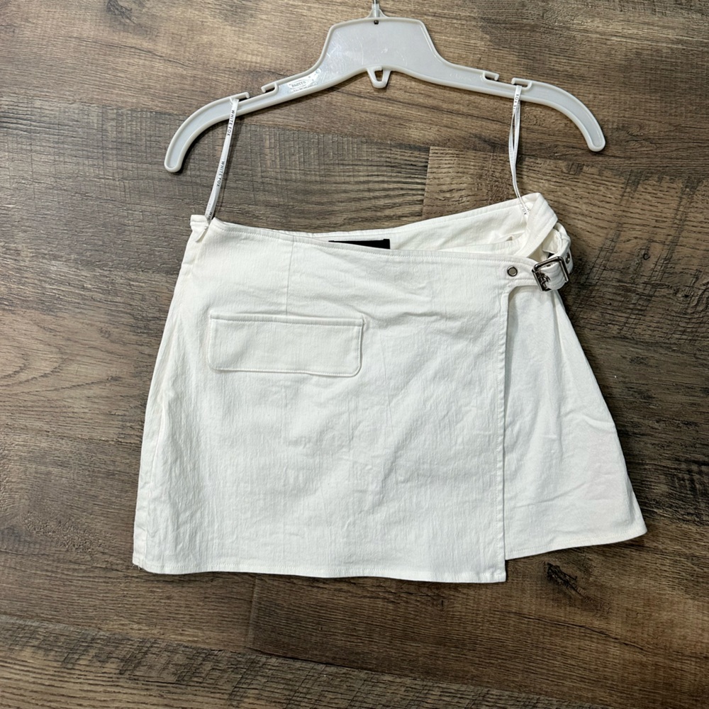 White Fox Boutique Chosen One Mini Skirt - Picture 5 of 7